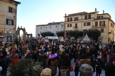 Carnevale in Piazza della Repubblica (Foto Simone Francardi)