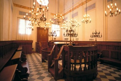 Interno della Sinagoga di Pitigliano